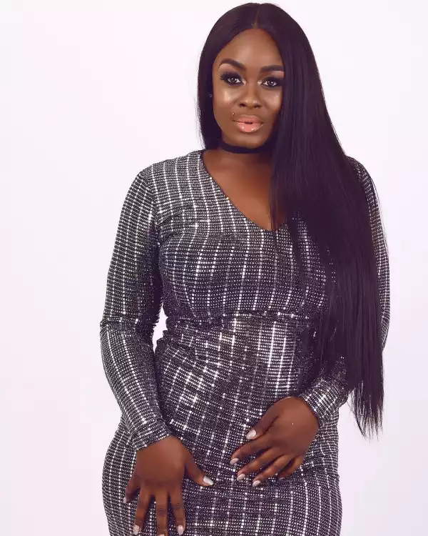 I know Princess outside this house, her American accent is fake – Uriel