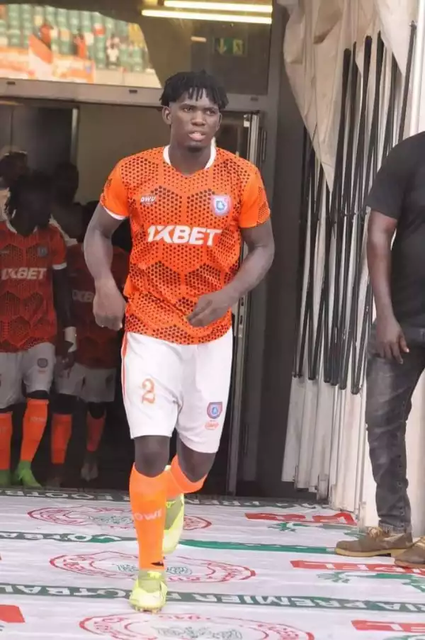 Ajako dumps Akwa United for foreign club
