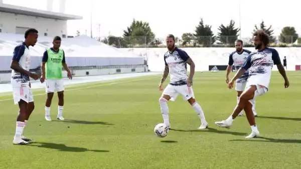 Real Madrid Train Ahead Of The Match Against Levante