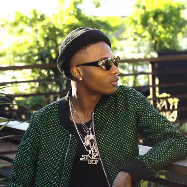 #EndSARS: Wizkid Attacks Buhari, Supports The Protest