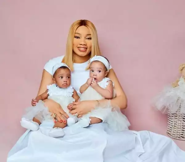 Lovely photo of Imo state first lady, Chioma Uzodinma and her twin children