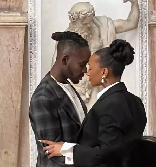 I Can’t Love Another Except You – Temi Otedola Proclaims Love For Mr Eazi
