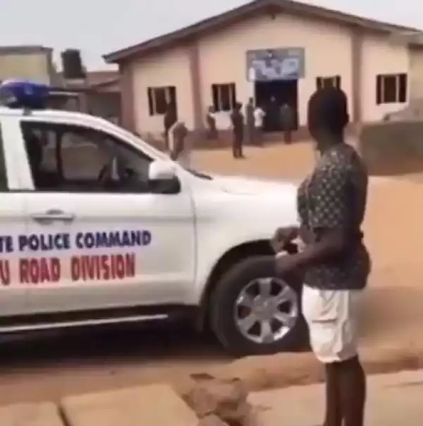 Drama As Ogun Officials Storm Church, Arrest Pastor For Having More Than 50 Members In His Church (Video)