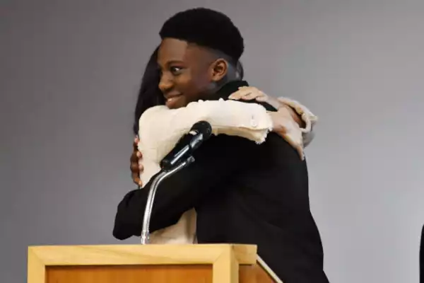‘I hope you didn’t mind me cuddling your wife’ – Nigerian boy who hugged Meghan Markle writes letter to Prince Harry (photos)