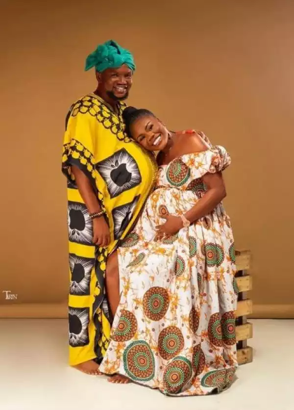 Man Rocks A Dress As He Joins His Wife In Her Maternity Photo Shoot