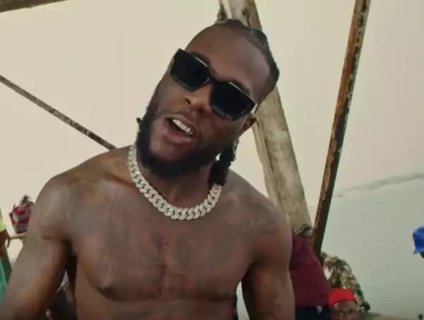 Burna Boy Reacts As A 3-Year-Old Girl Says He Is Her Favorite Artiste