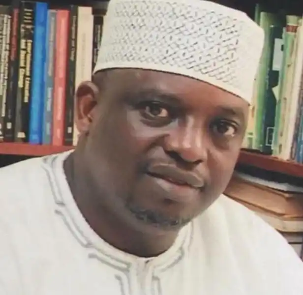 Ex-SSG faults ministers receiving pension as former govs