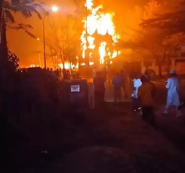 Fire breaks out at filling station at Wuse Zone 1