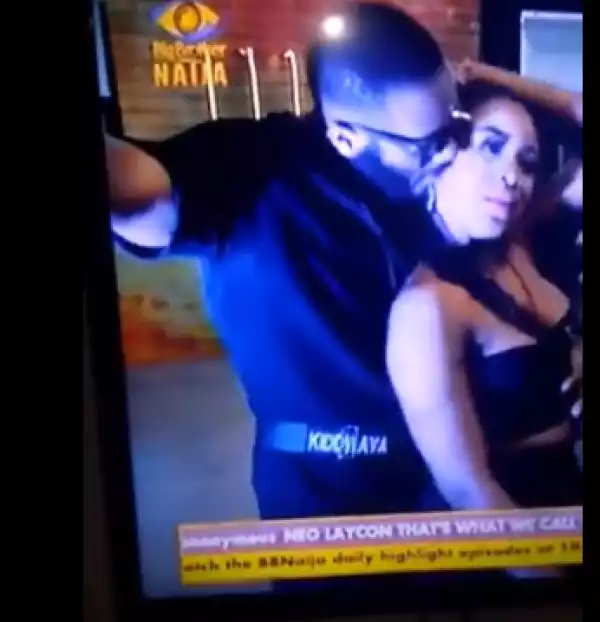 #BBNaija: Moment Erica pushed away Kiddwaya for groping her boobs (videos)