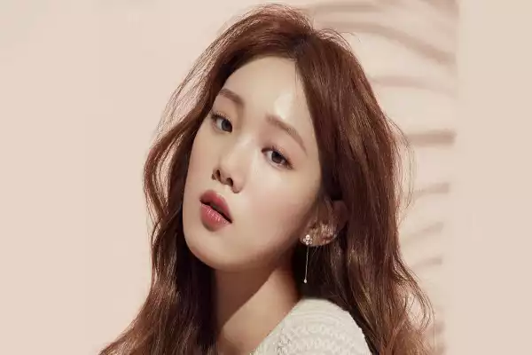Age & Career Of Lee Sung-kyung