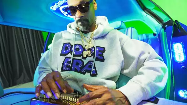 Snoop Dogg - Gang Signs ft. Mozzy (Video)