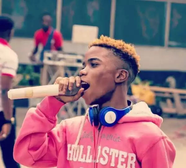 Check Out Nigerian Artiste Lyta Biography & Net Worth (See Details)