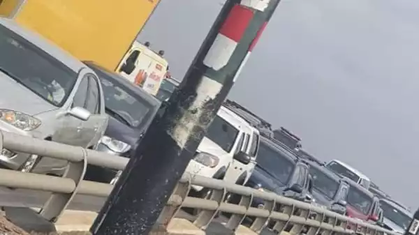 Heavy traffic on Third Mainland Bridge despite lockdown in Lagos