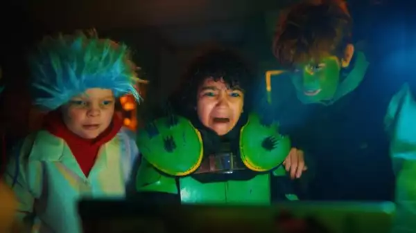 Kids vs. Aliens Trailer Teases a Chaotic Halloween Party