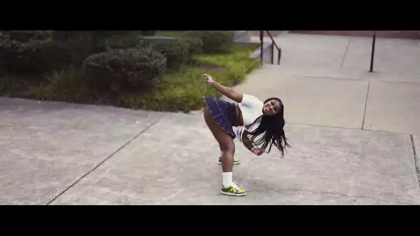 Erica Banks - Ball If I Want To (E-Mix) (Video)