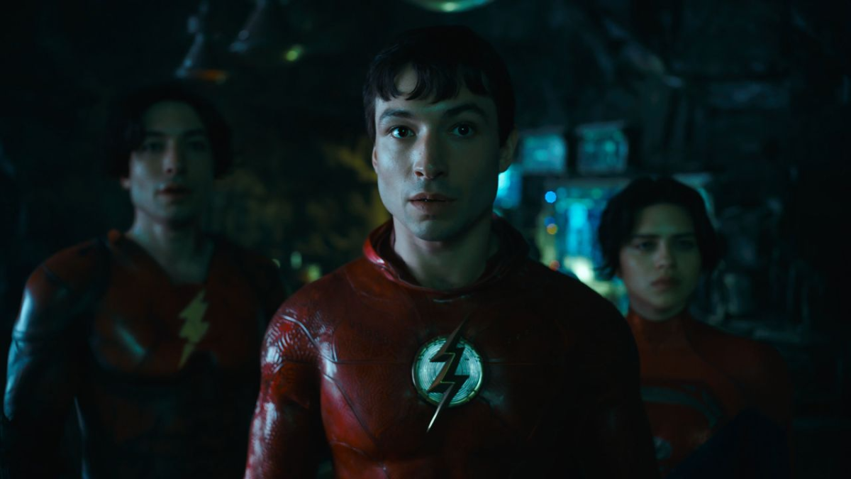 The Flash International & IMAX Trailers Show More of Next DC Movie
