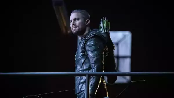 Arrowverse’s Stephen Amell Expresses Disappointment Over Actors Strike