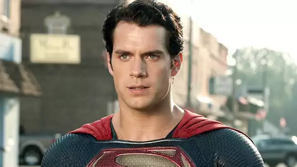 Henry Cavill Confirms His Return to the Role of Superman