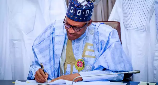 Buhari Assents To 2022 Amended Appropriation Act