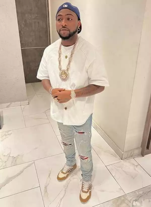 Davido Reacts To Video Of Minister Chris Ngige Dancing At An Event