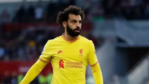 Salah moves to assure Liverpool teammates over contract plans