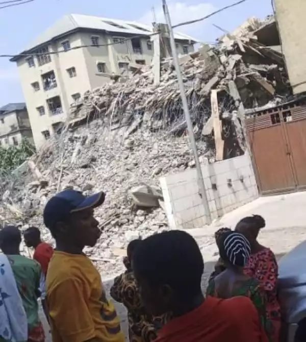 Many People Feared Trapped As Five-Storey Building Collapses In Anambra