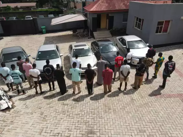 22 men arrested for alleged internet fraud in Ogbomoso