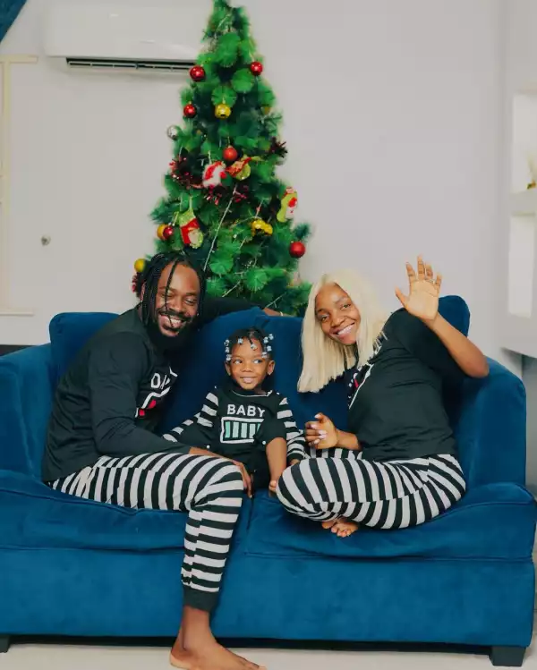 Simi And Adekunle Gold Celebrate Christmas With Their Daughter, Deja (Photos)