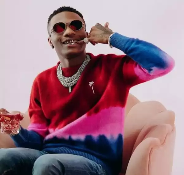 Man Thanks Wizkid For Paying For His Mother’s Surgery