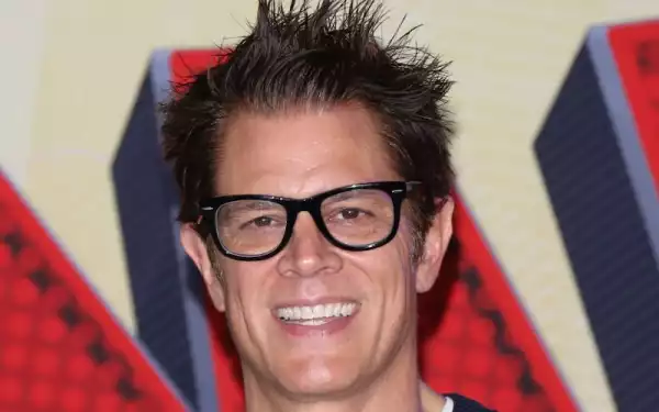 Johnny Knoxville to Enter WWE Royal Rumble Before Jackass Forever