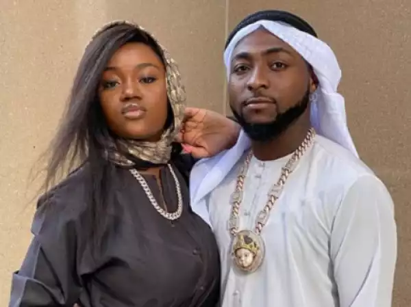 Davido Buys Expensive Drink For Chioma On Her 27th Birthday