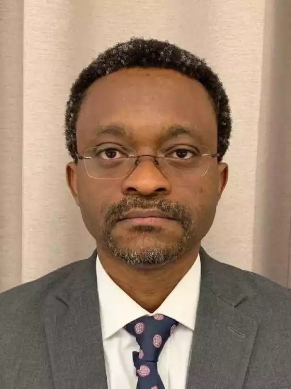 Nigerians Praise Aproko Doctor’s Neurosurgeon, Dr Tayo Ojo