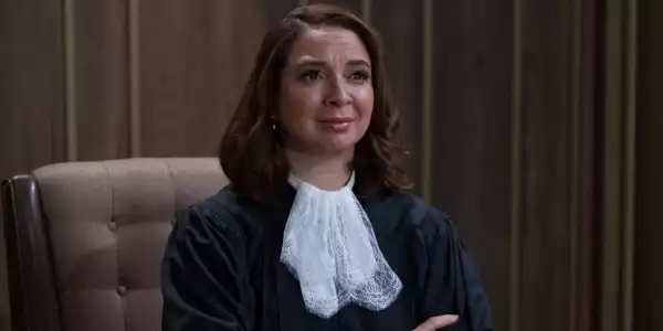 Maya Rudolph Modeled The Good Place’s Judge Gen On Ruth Bader Ginsburg