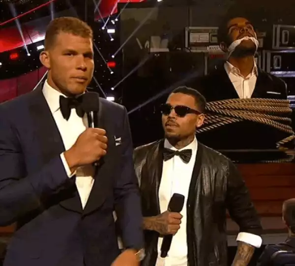Hilarious Video! Drake and Chris Brown’s skit at the ESPY Awards As They Mock Their Beef []