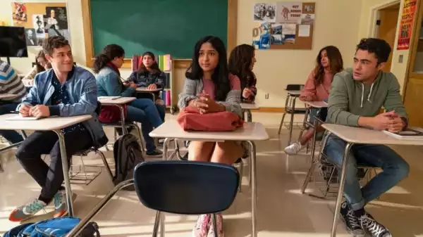 Never Have I Ever Season 2 Trailer Teases a High School Love Triangle