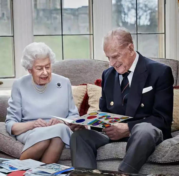 Royal family releases new photo of Queen Elizabeth and Prince Philip to mark their 73rd wedding anniversary