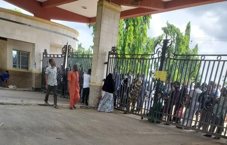 LASU reopens gate shut by protesting students over soldiers maltreatment