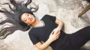 Faouzia – Wake Me When It’s Over (Music Video)