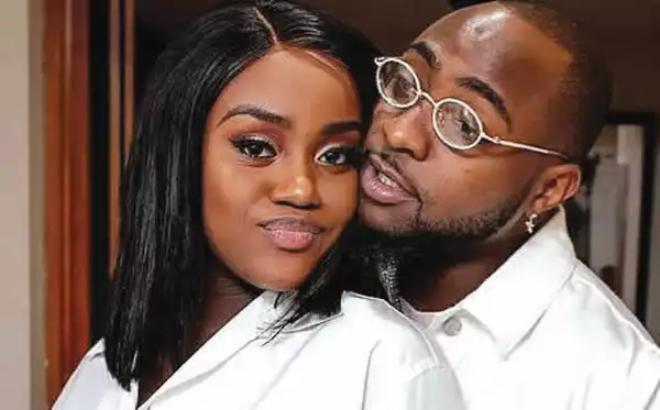 See How Chioma Reacted After Davido Thanked Her For The Gift She Gave Her