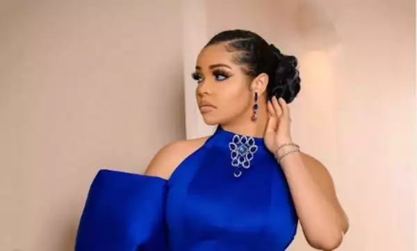 Fans Gift Nengi N10M, Dollar Notes And Other Items On Her Birthday (Video)