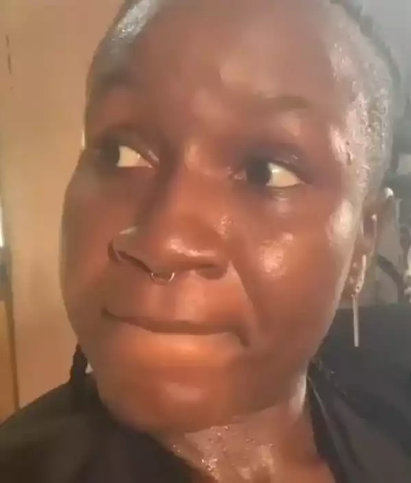 Popular L*sbian, Amara, In Tears As Her Mother Scolds Her Over mother Her S3xuality (Video)