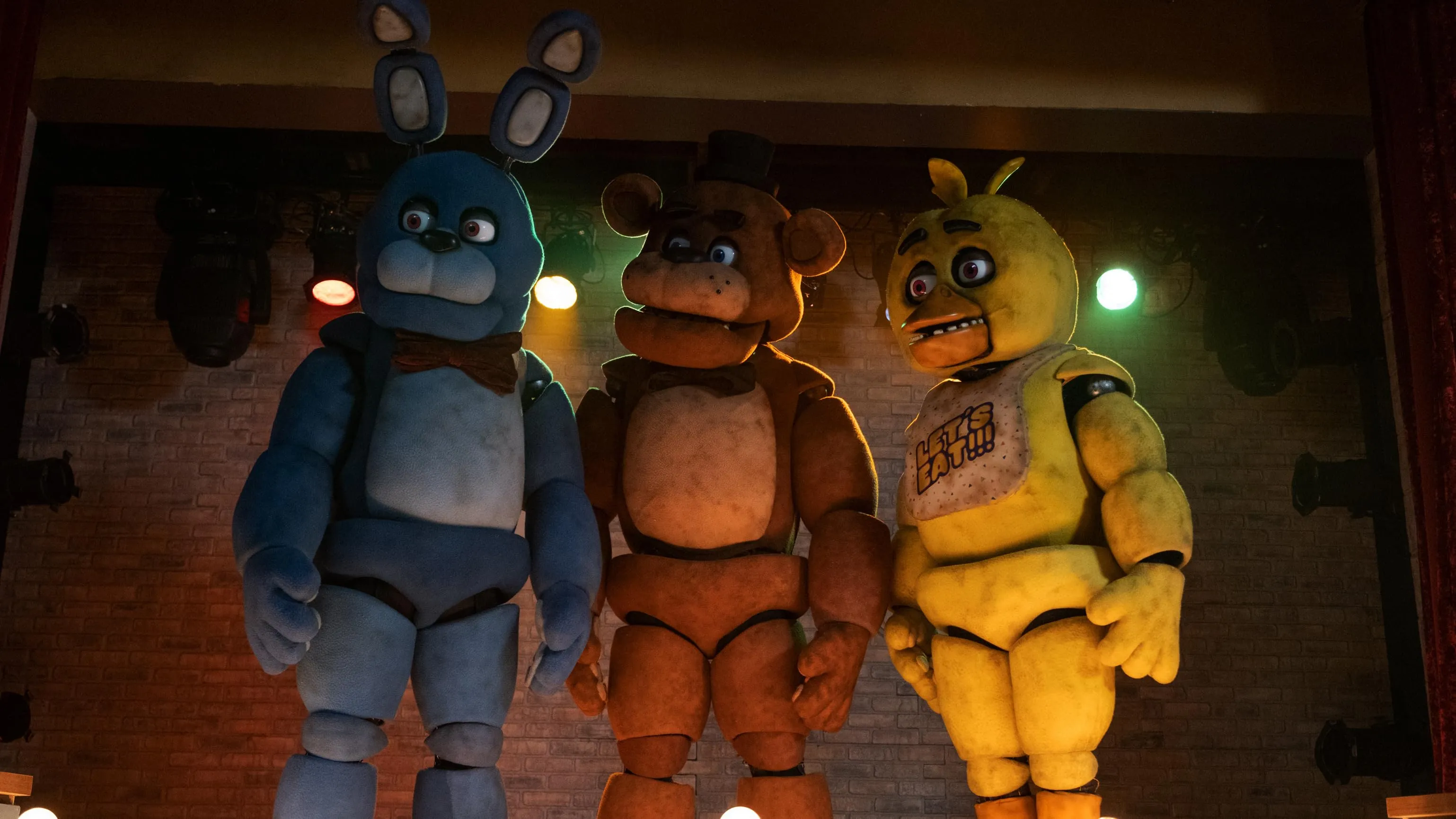 Five Nights at Freddy’s Trailer Shows Off Animatronic Monsters