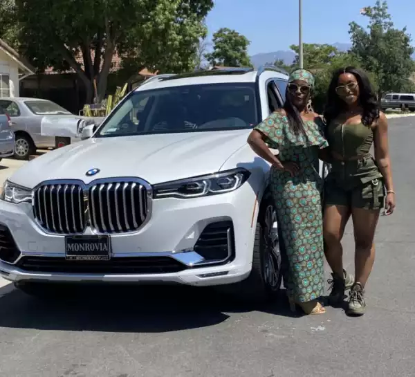 Nigerian Lady Gifts Her Mum A BMW X7 Worth N26 Million For Her 59Th Birthday