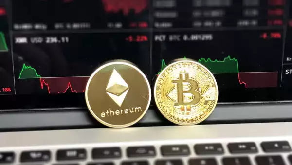 Ethereum to outperform Bitcoin in Q4! Analyst Predicts ETH Price to Hit $15K-$25K – Coinpedia – Fintech & Cryptocurreny News Media