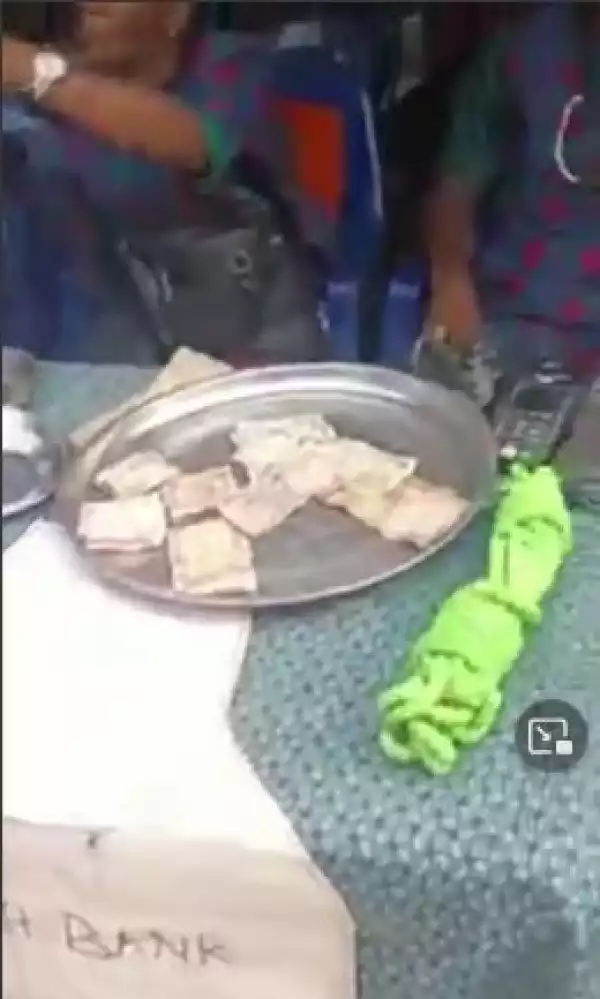 Naira Scarcity: Drama As Family Provides POS For Transactions As They Refuse To Accept Old Notes From Sympathisers During Burial (Video)