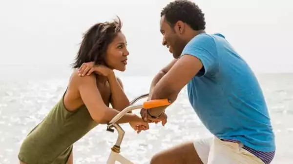 Only guys that are crazy in love do these 7 things