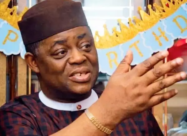 FG Bows To Will Of The Supreme Court, Old Naira Notes Remain Legal Tender - FFK