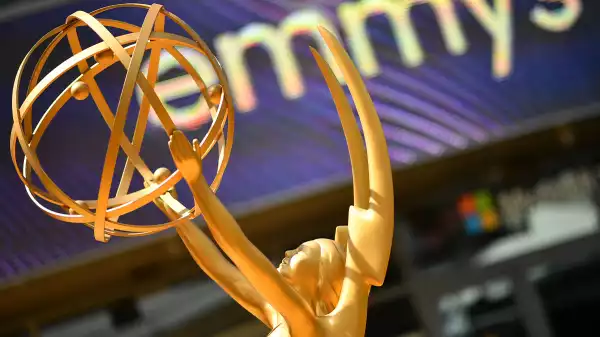 2024 Emmy Awards Host Revealed for the Delayed Awards Show