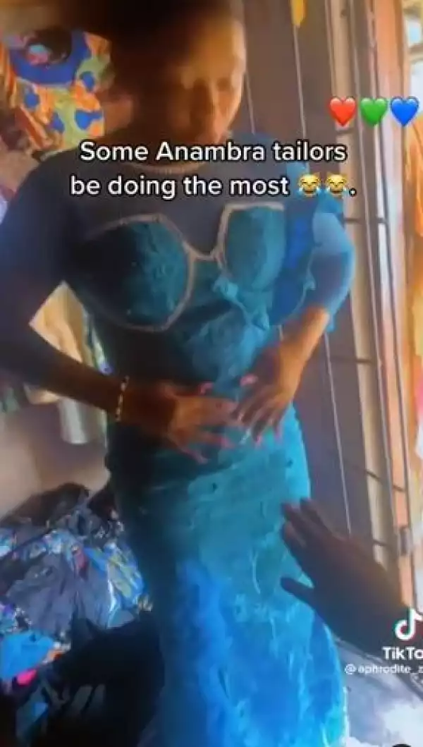 Where Is My Hand - Angry Customer Tackles Anambra Tailor Over Outfit She Made For Her (Video)