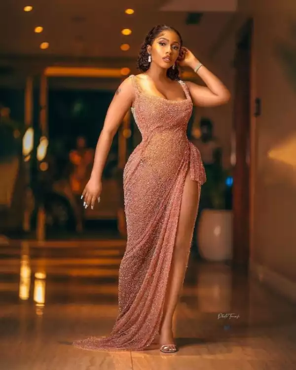 No Be You Write This Thing — Nigerians React As Mercy Eke Shares Message She Sent Before Entering BBNaija